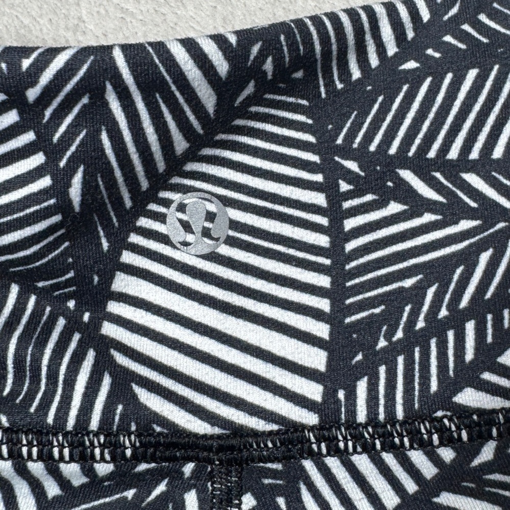 Lululemon Wunder Under Pant *Full-On Luxtreme Pretty Palm Black Angel Wing 4 - Picture 13 of 16